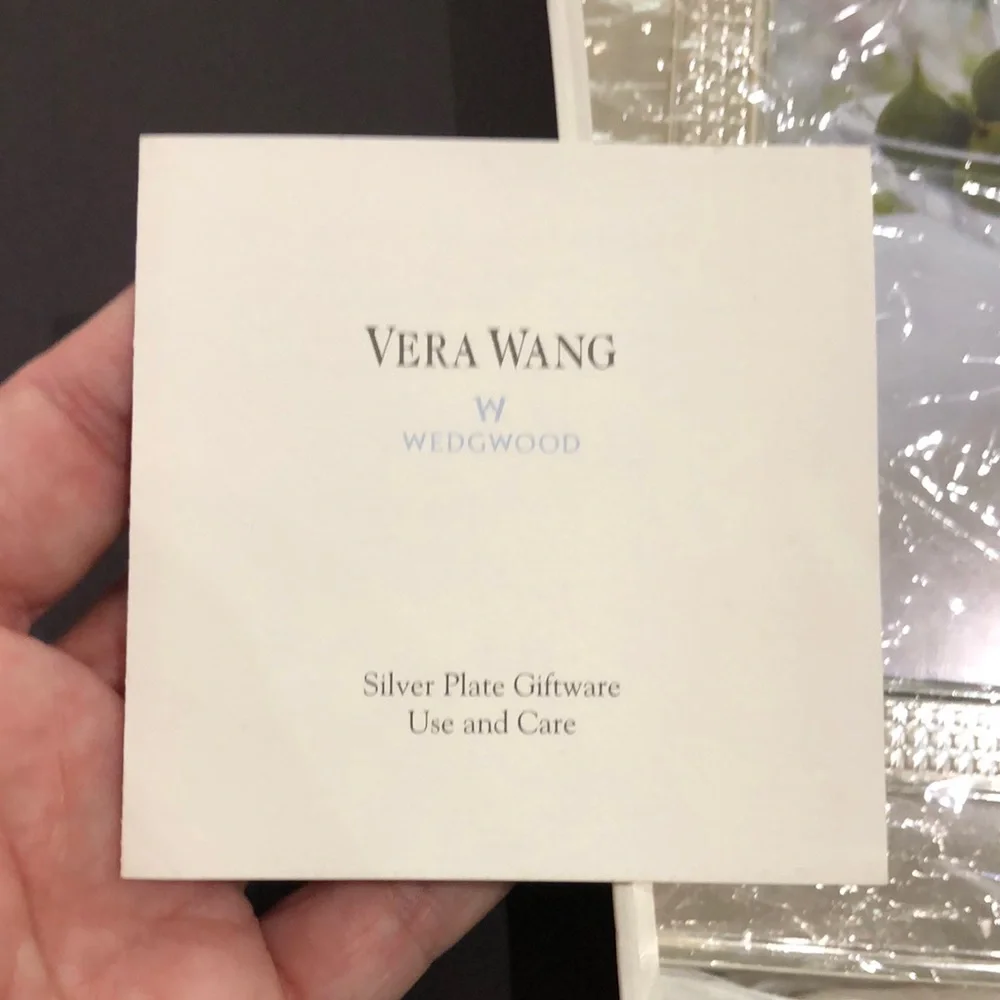 NWT / NIB - VERA WANG - WEDGWOOD silver plated picture frame from Bloomingdale’s - Picture 6 of 12